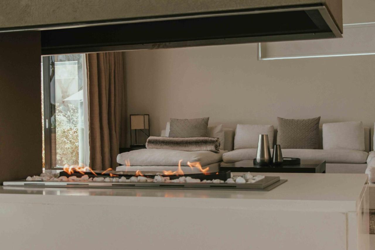 Serenity Villa 18 Ronald Rd Camps Bay Cape Town Exterior foto
