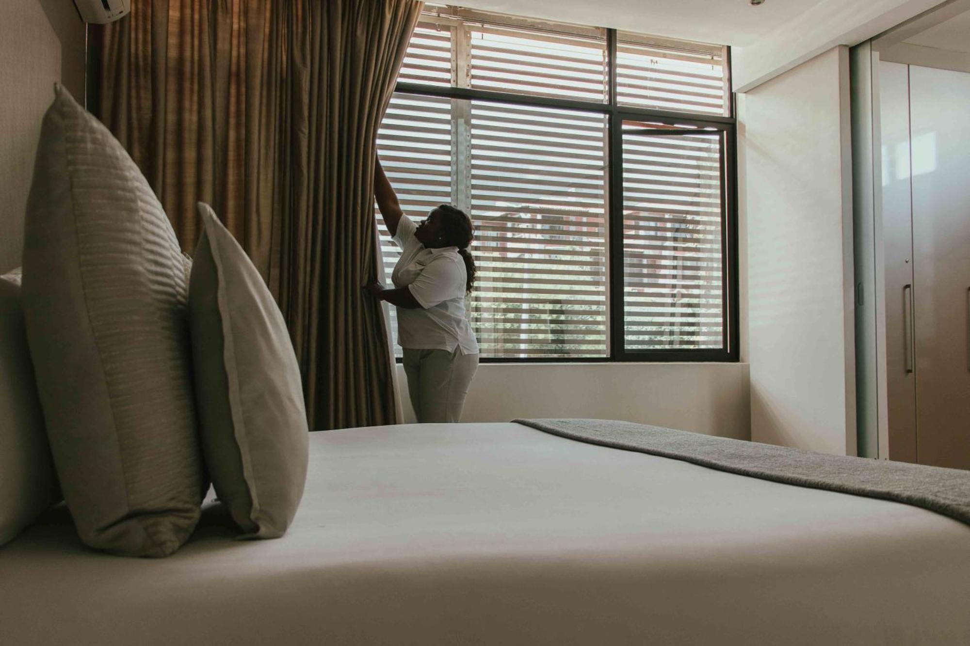 Serenity Villa 18 Ronald Rd Camps Bay Cape Town Exterior foto