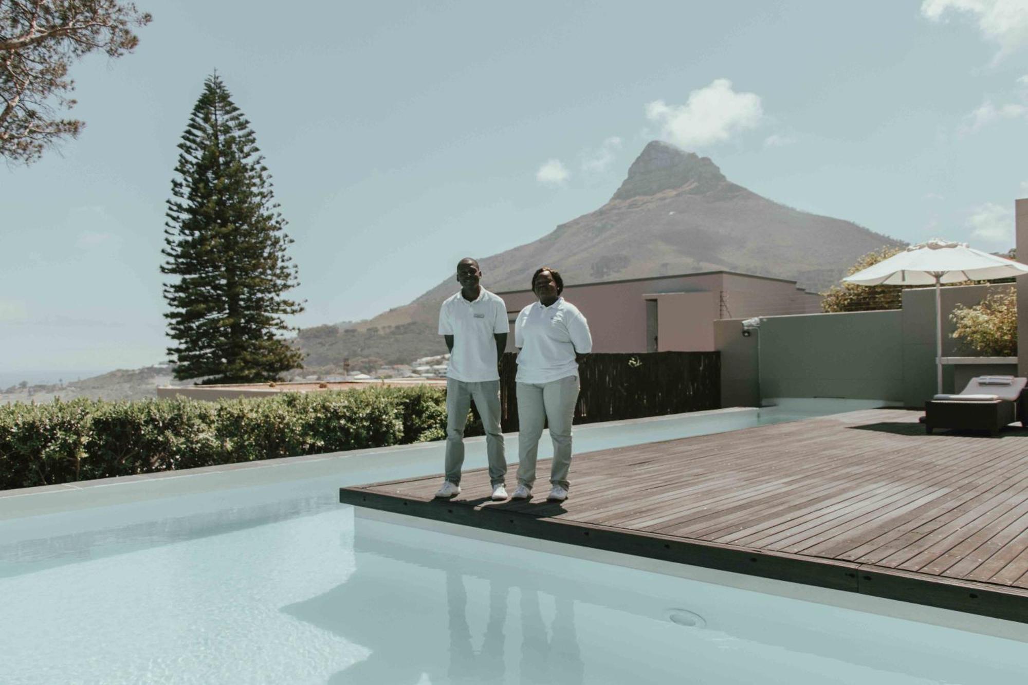 Serenity Villa 18 Ronald Rd Camps Bay Cape Town Exterior foto